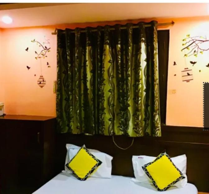 Hotel Hridey Inn Нью-Дели Экстерьер фото